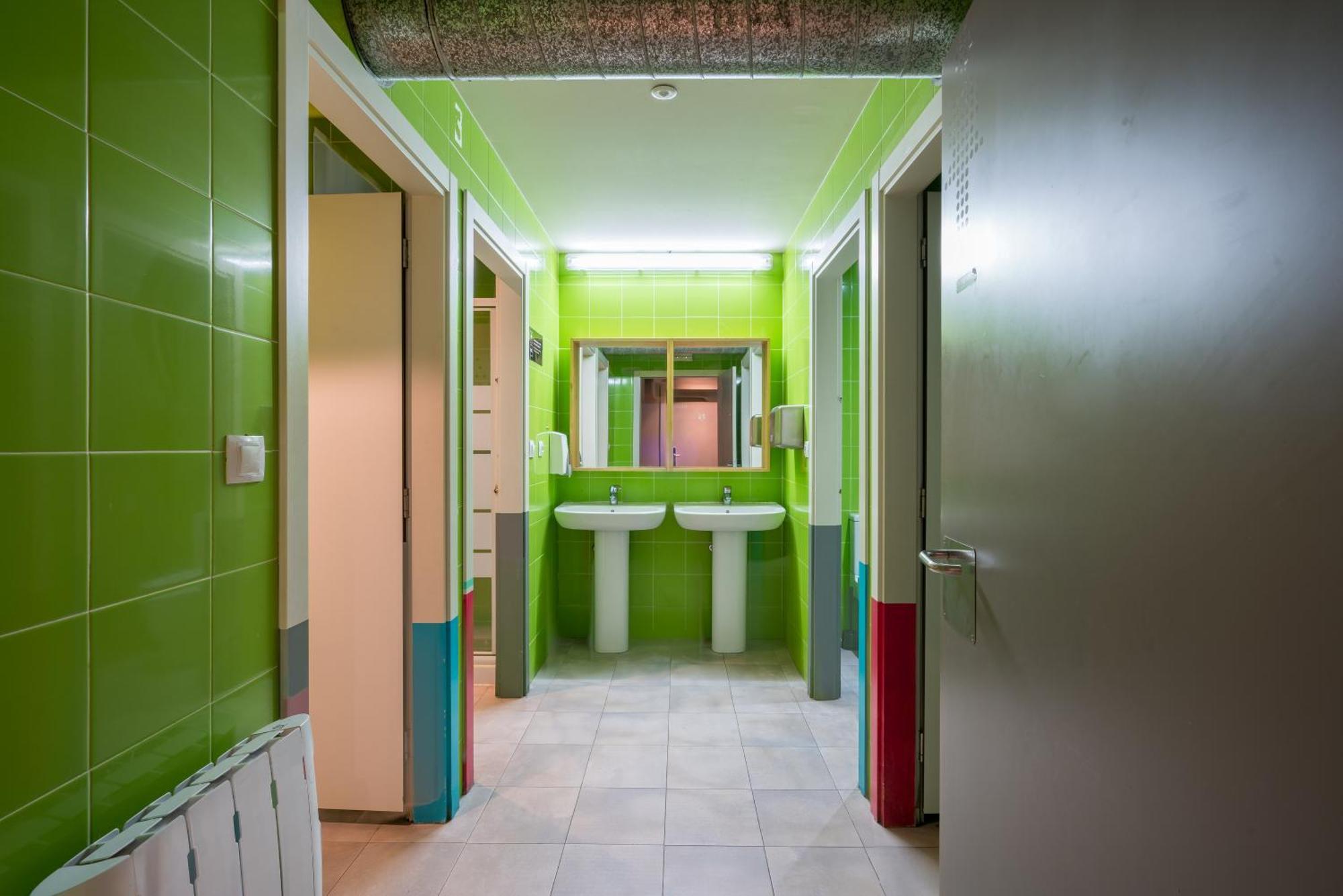 Ganbara Hostel - Self Check In بلباو المظهر الخارجي الصورة